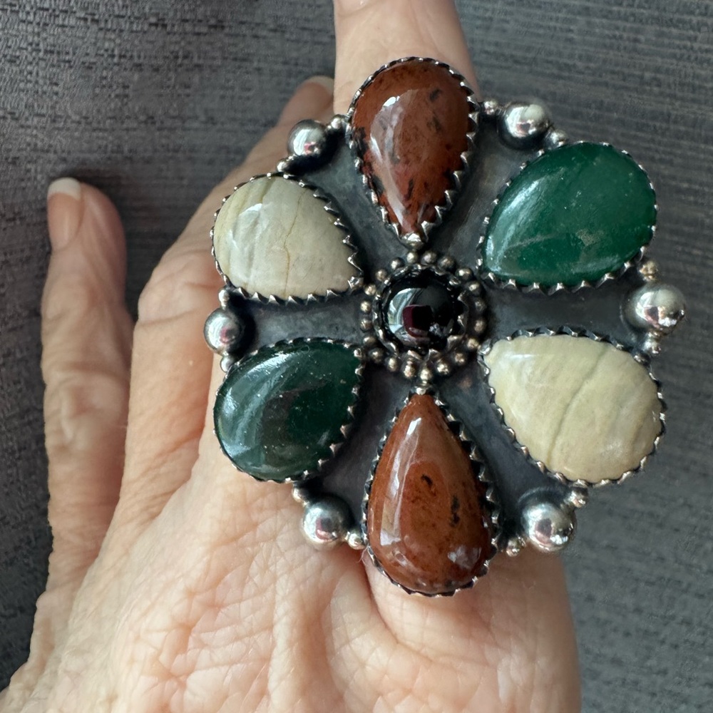 Beautiful mixed Agate ring